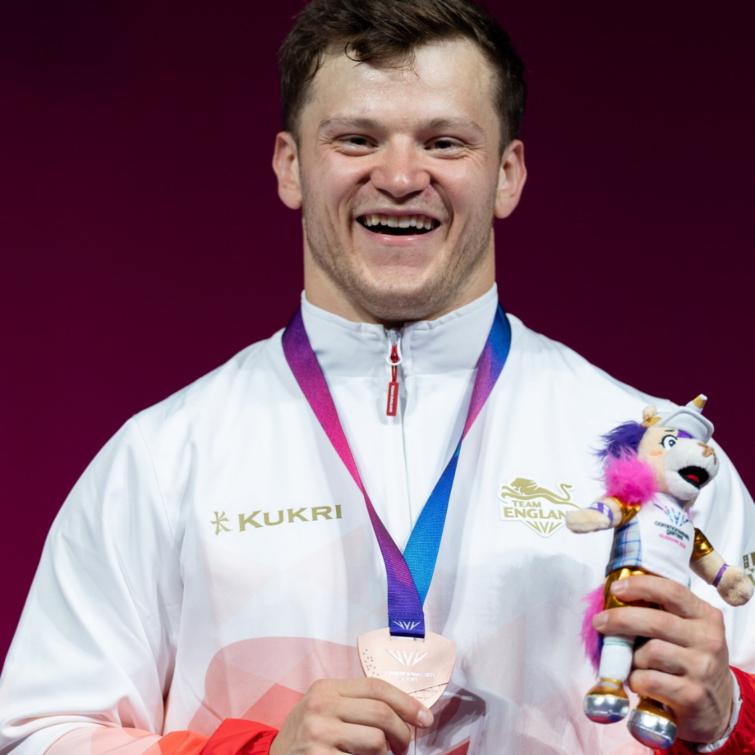 Chris Murray Brings Home a Medal on Day 2 of Commonwealth Games Weightlifting